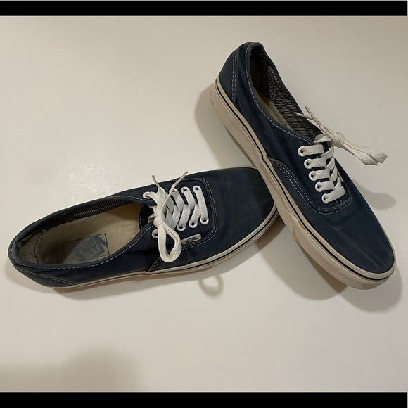 Vans - Picture 4 of 4